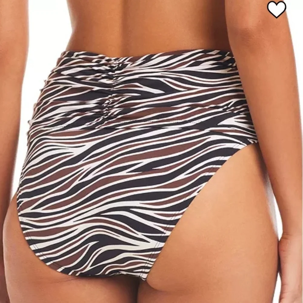 NWT Bleu by Rod Beattie Women's Animal Instinct Swim Bottom Size 8
